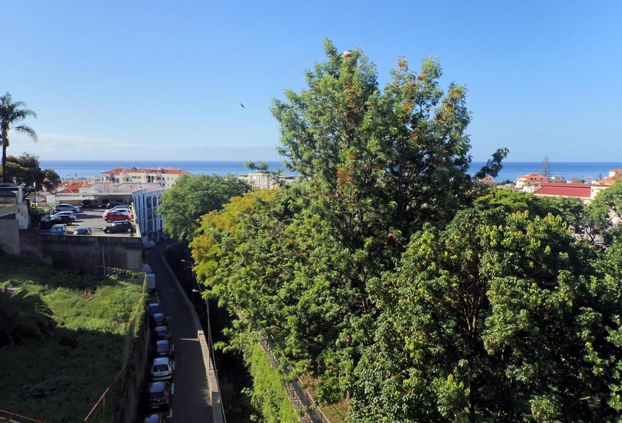 Funchal Petrolhead Apartment Zewnętrze zdjęcie
